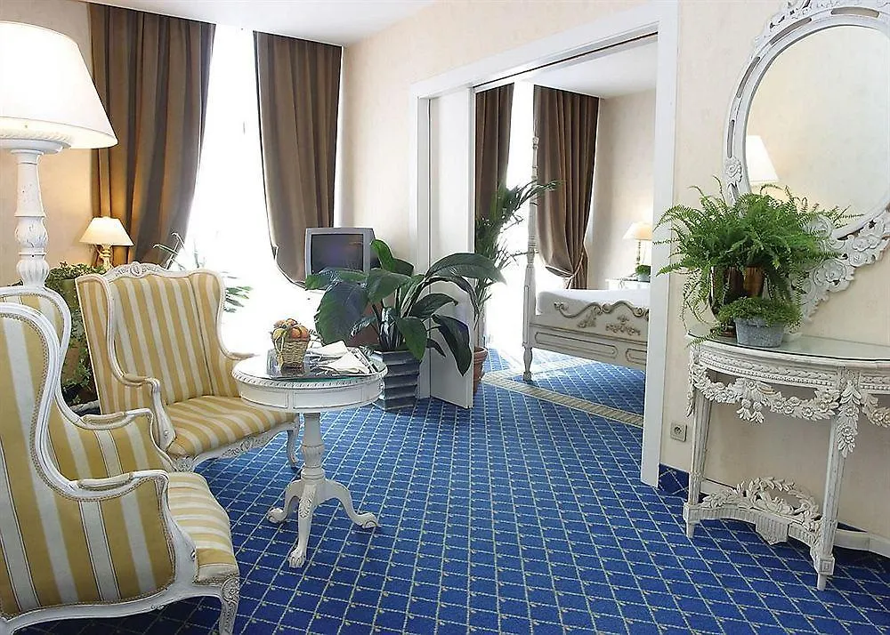 Hotell B4 Park Nice