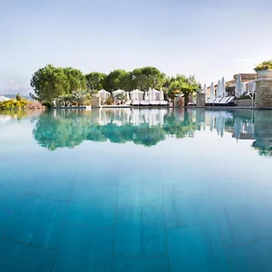 Отель Terre Blanche Golf, Туррет