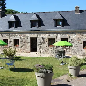 https://domaine-de-lesvaniel.inbrittany.com