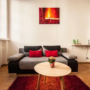 elegant-apartment-zamek-krolewski.warsawhotelspoland.com/