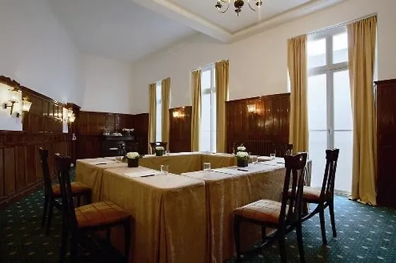 B4 Park Ницца Отель
