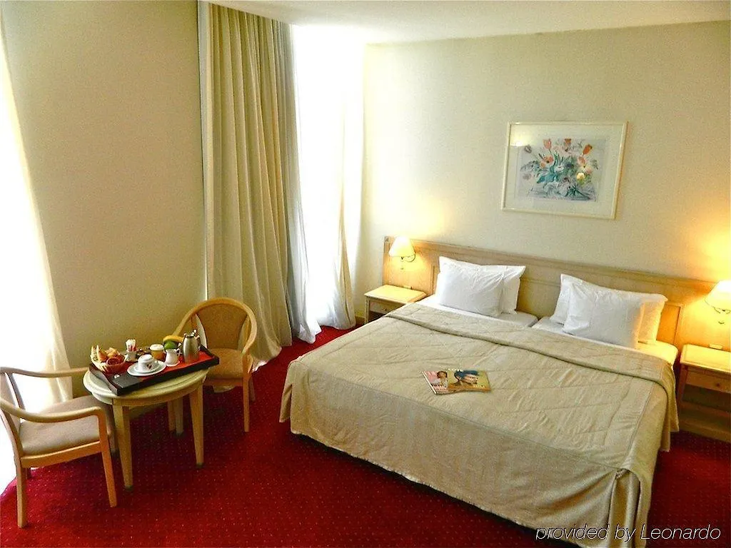 Hotel B4 Park Nice